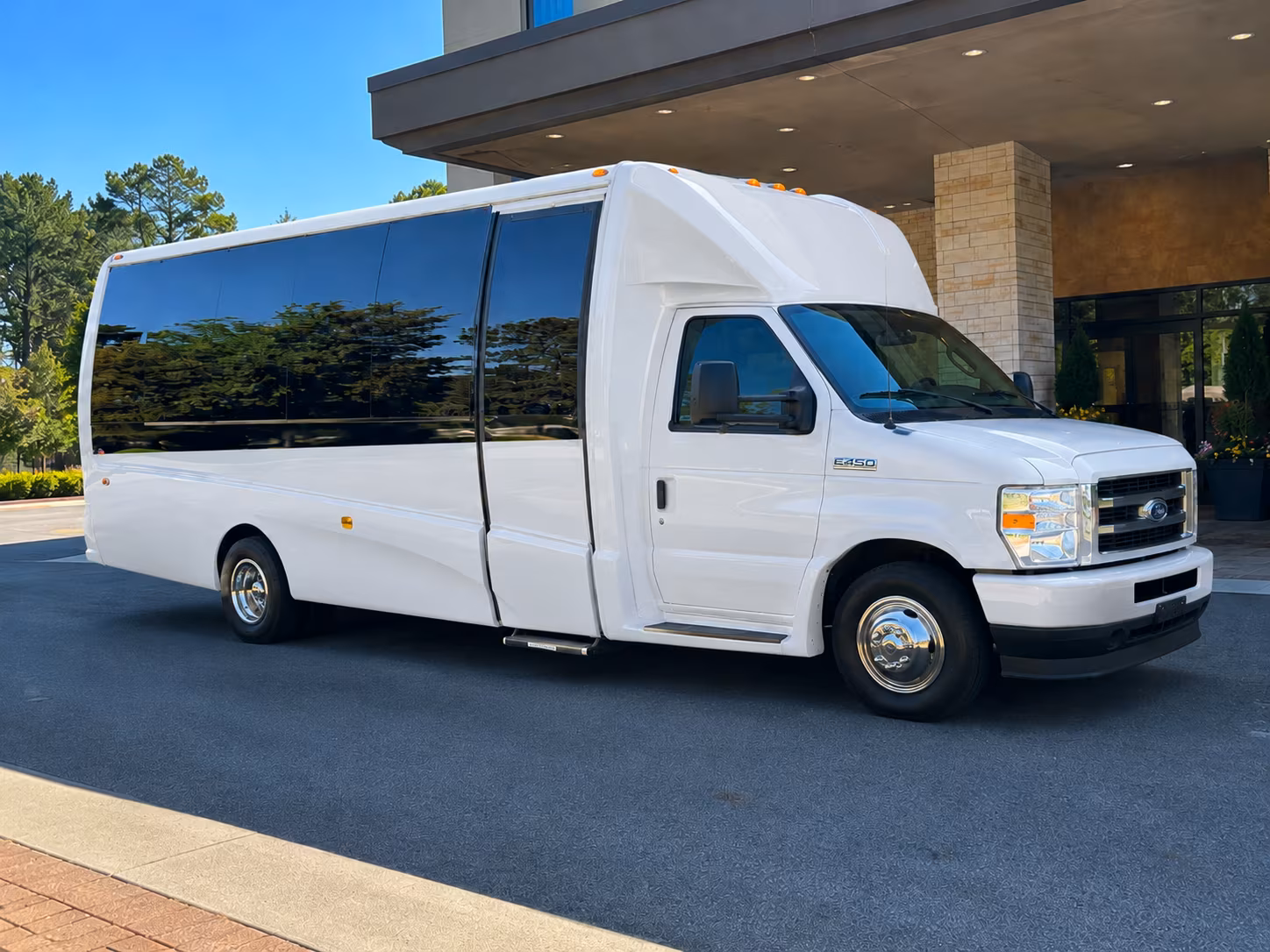 bus rentals for bands performers and music industry groups in north las vegas